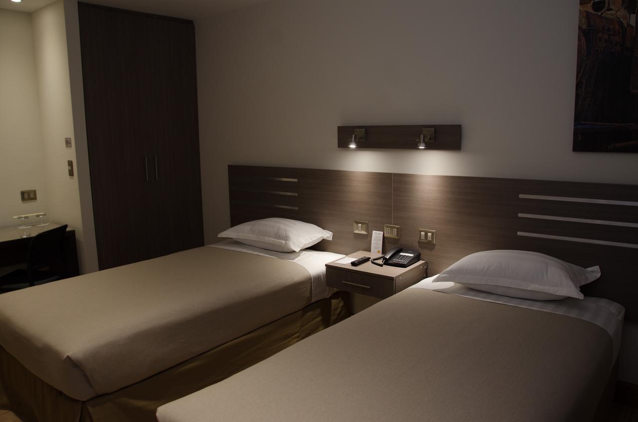 Alto Del Sol Plaza Mejillones Hotel ภายนอก รูปภาพ