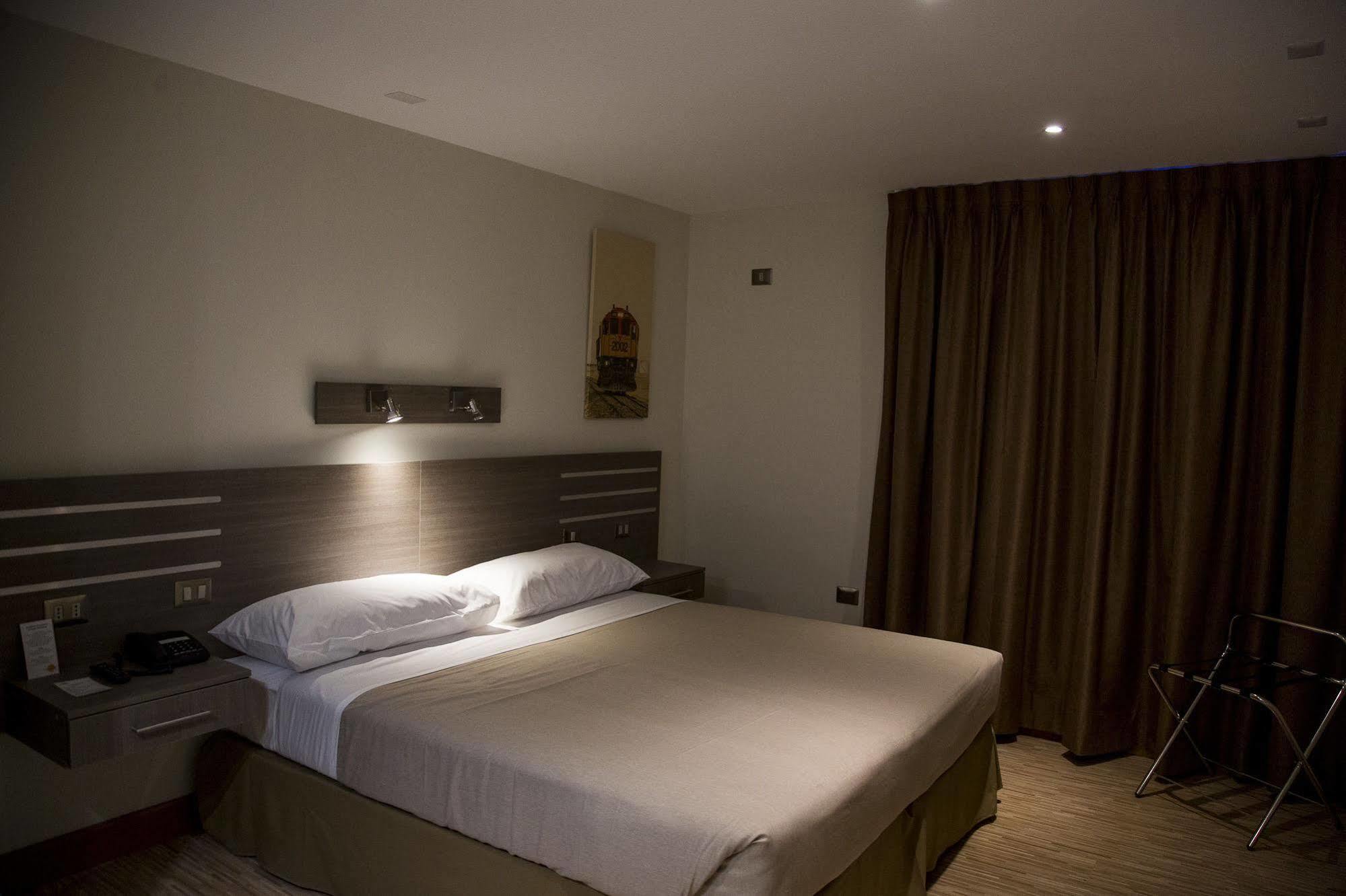 Alto Del Sol Plaza Mejillones Hotel ภายนอก รูปภาพ